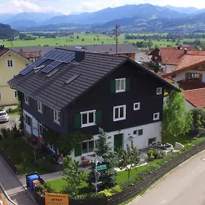 Haus Marienfried Apartment Rettenberg