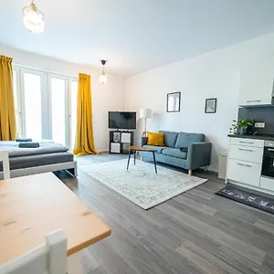 Fullhouse - - A6 - Washing Machine - Terrace - Nespresso Apartment